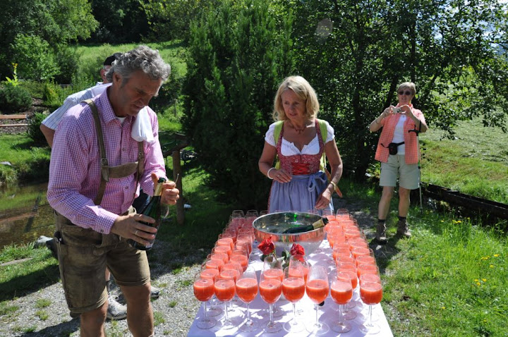 260709SALBURGERLAND20033