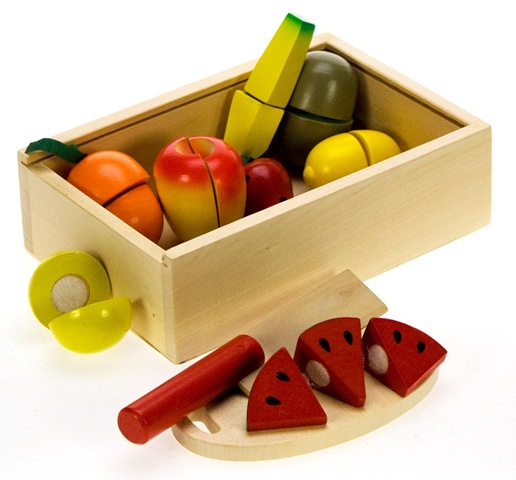 [BJ747__Cutting_Fruit2.jpg]
