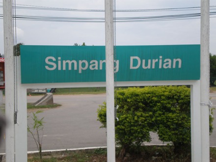 [Petronas Spg Durian8[3].jpg]