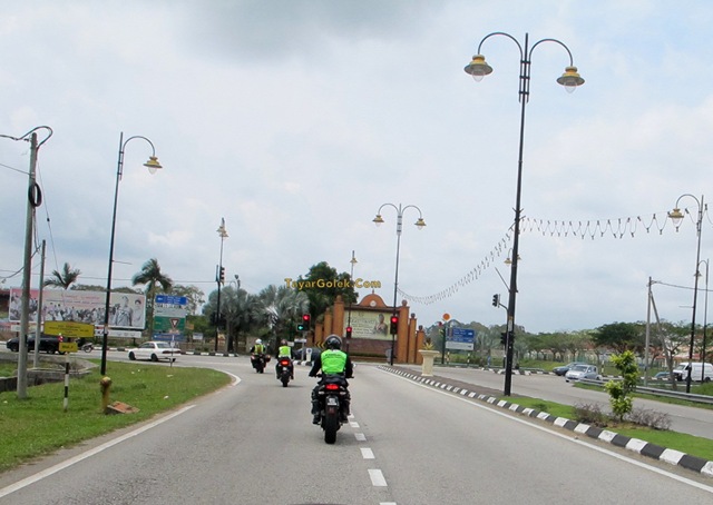 [IMG_97303.jpg]