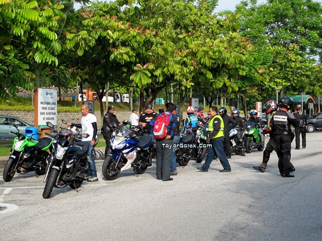 [IMG_12702.jpg]