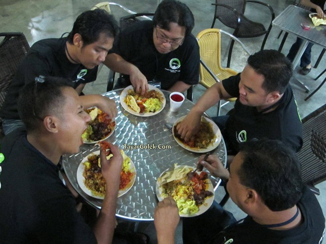 [IMG_19922.jpg]