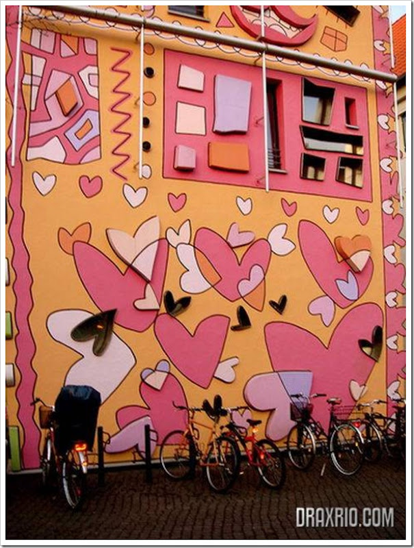 Happy-Rizzi-House9