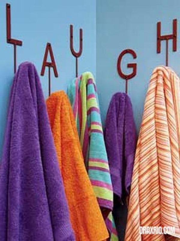 coat_hangers_18