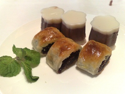 [Petitfour[4].jpg]