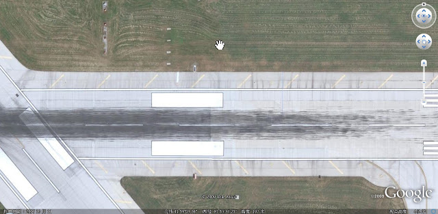 O'hare_RWY_aiming_point.jpg