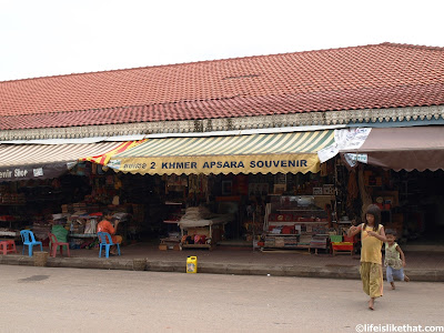 The Old Market, Siem Reap picture cambodia escapade photo