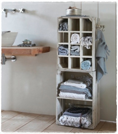 [DecorerenLandelijkeStijl_handdoekrekje_AbbondanzaVerf_det[3].jpg]