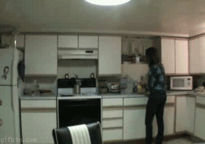 http://lh6.ggpht.com/_BRMr2D3unLI/TAxBM22aIzI/AAAAAAAAAKw/3A89zIaN9GI/s800/omgballs.gif