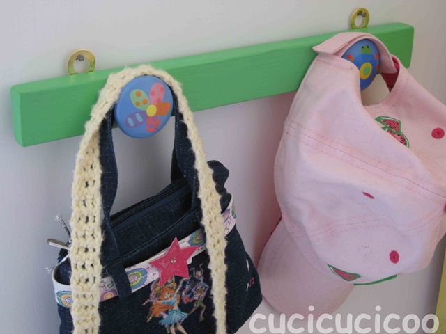 [sofia's coat hanger hanging cu[6].jpg]