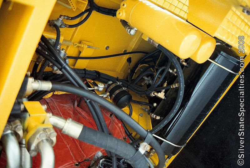 Payhauler350C_01t.jpg