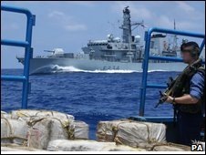 [operativo anti narco marina británica 15 sept 2009 BBC[3].jpg]