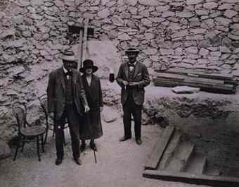 Lord Carnarvon, Evelyn Herbert and Howard Carter at the Entrance to the Tomb of Tutankhamun