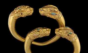 Afghan gold bracelets dating from the 1st century BC. Photograph: Thierry Ollivier/Mus e Guimet
