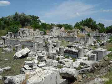 The gymnasium at Stratonikeia. The gymnasium at Stratonikeia.
