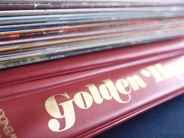 [a pile of golden hands magazines - 23 infact![3].jpg]