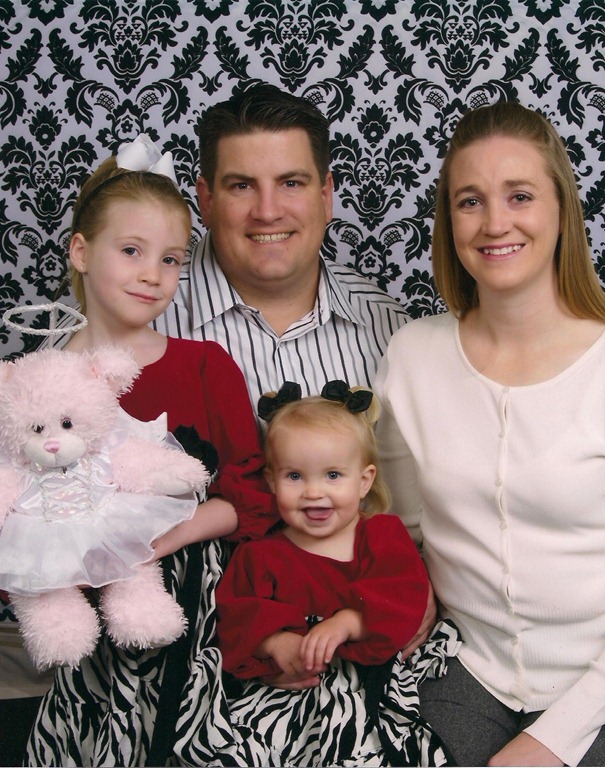 [Christmas photo 2010[3].jpg]