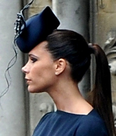 [victoriabeckhamhairstyle-at-royal-wedding[2].jpg]