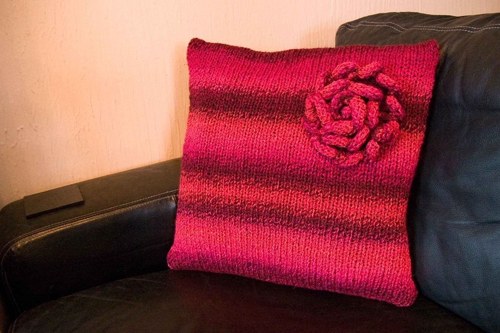 [cushion-13.jpg]