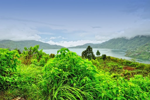 Danau Atas Bawah / Danau Kembar