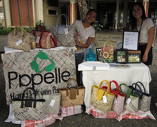 Papelle is manufactured by The