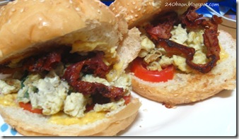 bacon and spinach egg sandwich, by 240baon
