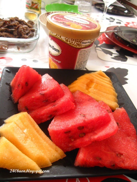 [haagen dazs chocolate orange and watermelon and melon platter, by 240baon[4].jpg]