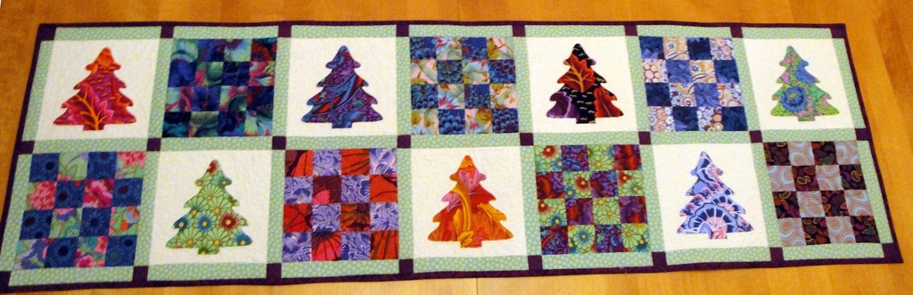 [AccuQuilt Xmas Tree 2[8].jpg]