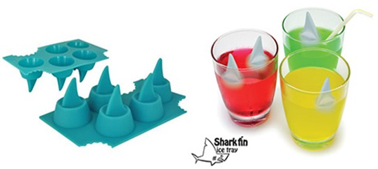 Shark-Fin-Ice-Tray