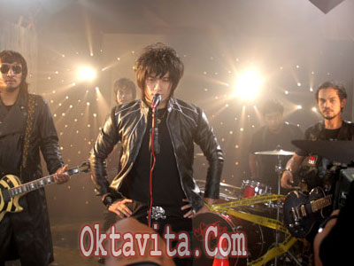 Band Seventeen
