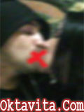 Foto Ciuman Bibir Gary Iskak dan Poppy Gisela