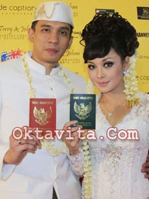 Terry Putri & Rully Johan