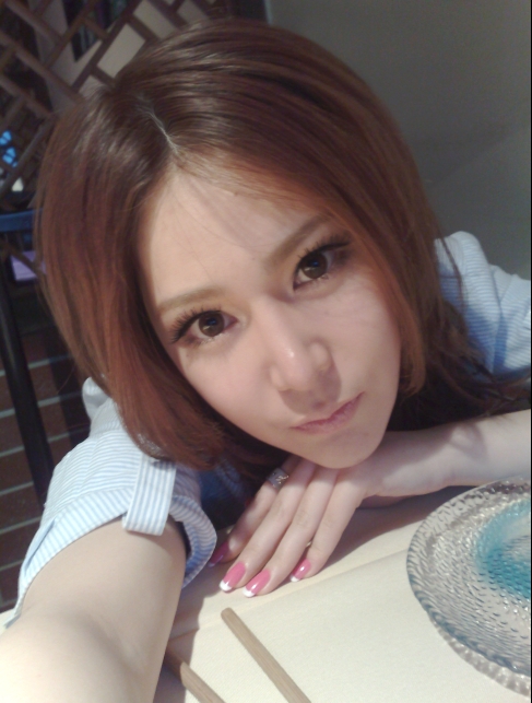 美眉日报 968c3b1d fff6 497c a544 8013f57a86ca 万楚颖~Vicky Wan