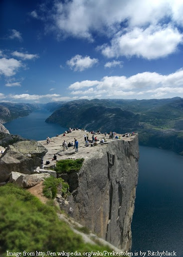 Preikestolen (Pulpit Rock), Norway Preikestolen (Pulpit Rock), Norway