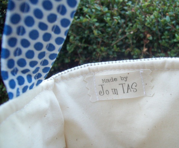 [Jo in Tas label[4].jpg]