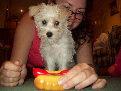 [Kayla with mummy small[4].jpg]