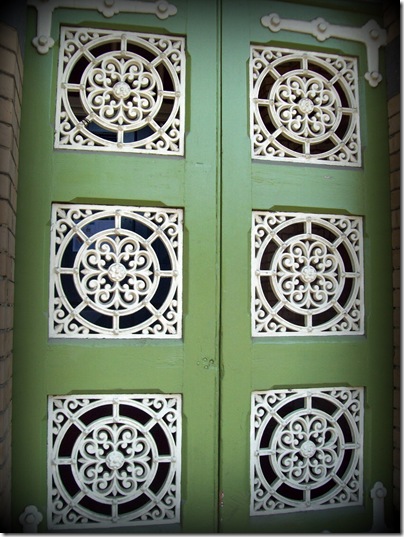 Doorway in Carlton detail