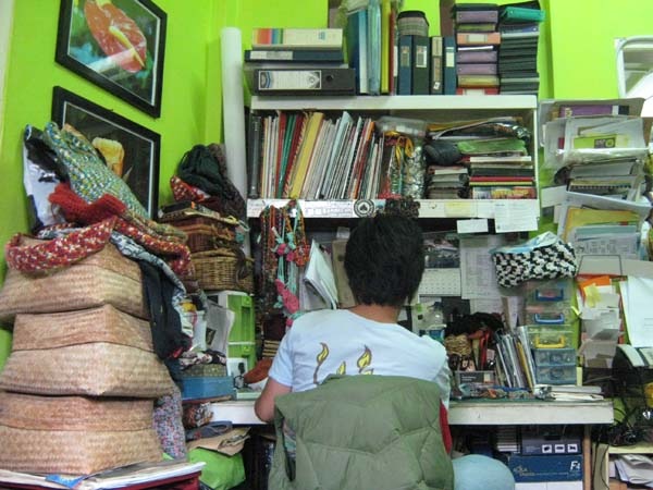 [pojokheboh3.jpg]