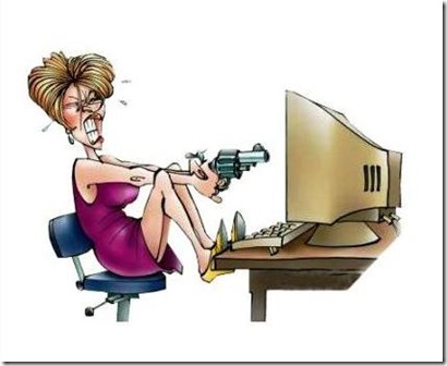 mulher atirando computador