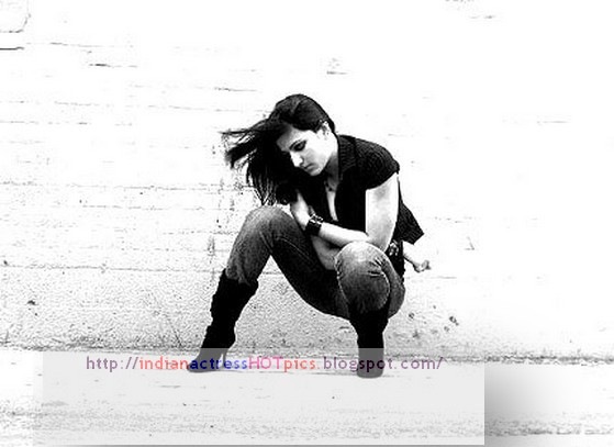 [shruti_hasan_04[2].jpg]