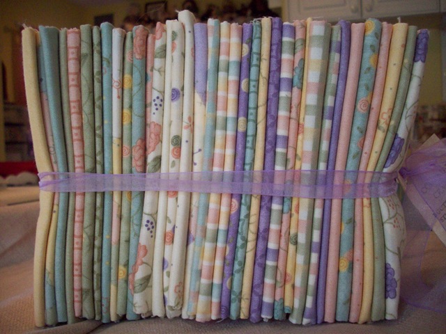 [Fat Quarters #3 006[3].jpg]