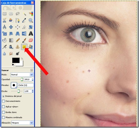 Usando herramienta de saneado de Gimp para eliminar imperfecciones Usando herramienta de saneado de Gimp para eliminar imperfecciones