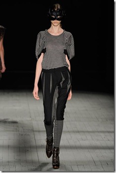 Huis Clos - SPFW Inverno 2011 Huis Clos - SPFW Inverno 2011