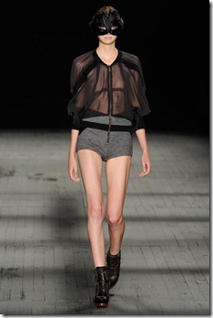 Huis Clos - SPFW Inverno 2011 Huis Clos - SPFW Inverno 2011