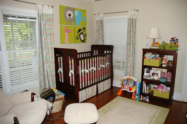 [standing-in-crib-and-nursery-052709-[4].jpg]