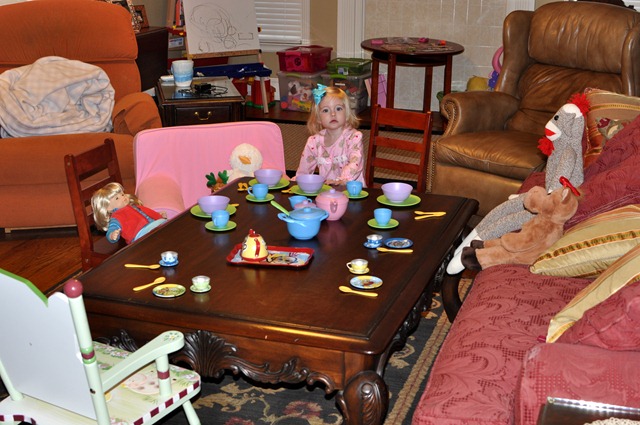 [big tea party 010811 (3)[4].jpg]