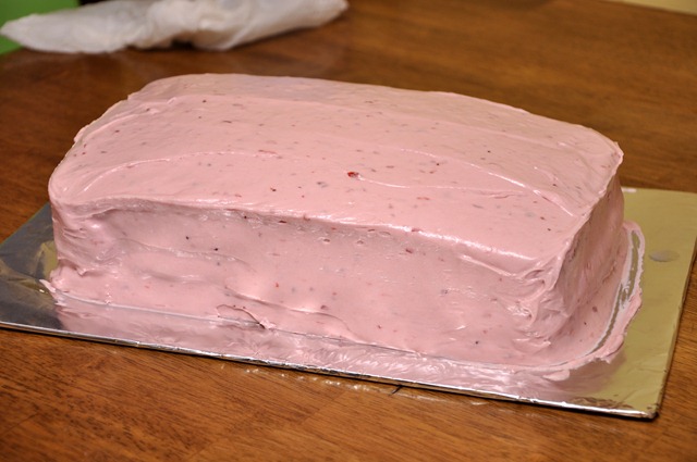 [strawberry baking 032711 (59)[3].jpg]