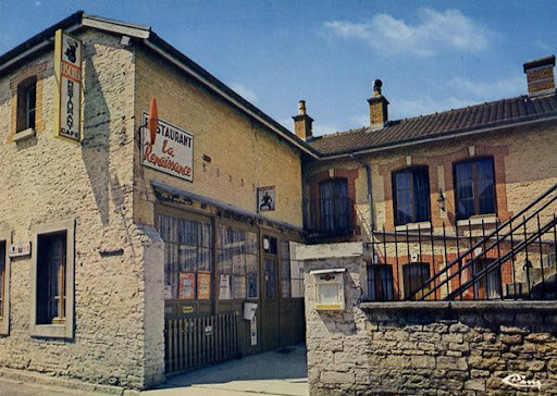 Cartes Postales Pop et Kitsch des années 50, 70 et 70 A week-end in the country / Un week-end à la campagne