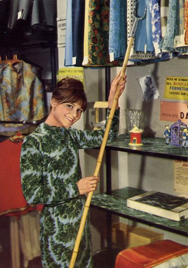 Cartes Postales Pop et Kitsch des années 50, 70 et 70 - Pop and kitsch vintage postcards from the fifties, the sixties and the seventies : Working girls, Femmes au travail