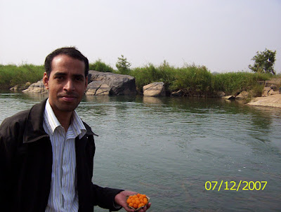 feeding th fish 